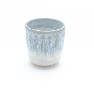 Petite tasse en grès émaillé